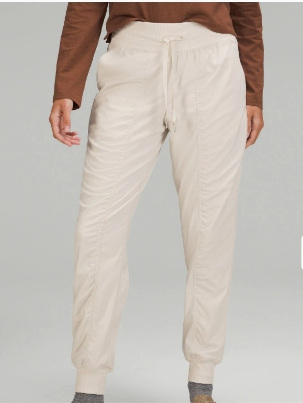 Lululemon Dance Studio Mid-Rise Jogger 7/8 Length